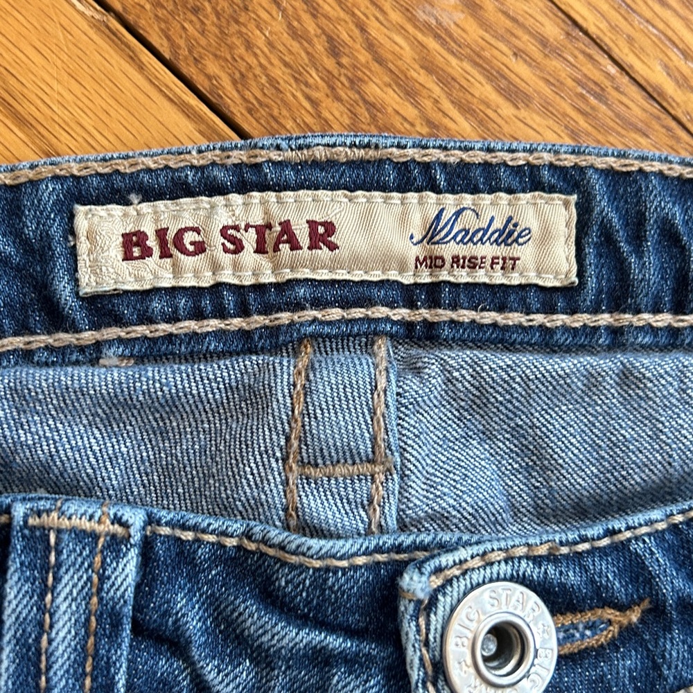 Big Star Maddie Cropped Jeans - Picture 3 of 7